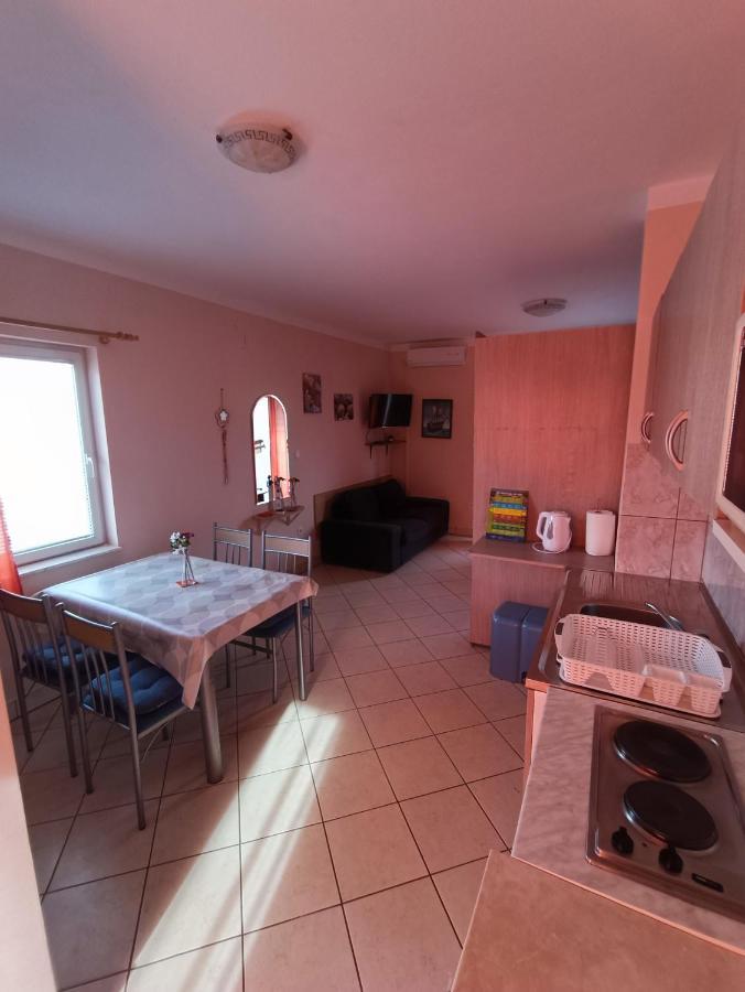 Studio Apartmani Zoric Šilo 外观 照片